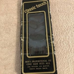 Classic Touch Men’s Proportional Fit Gloves One Size Fits Most NIB
